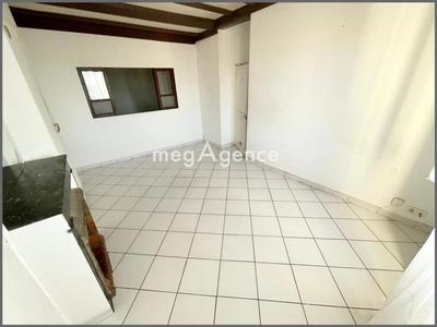 Appartement - 65 m² - 4 pièces
