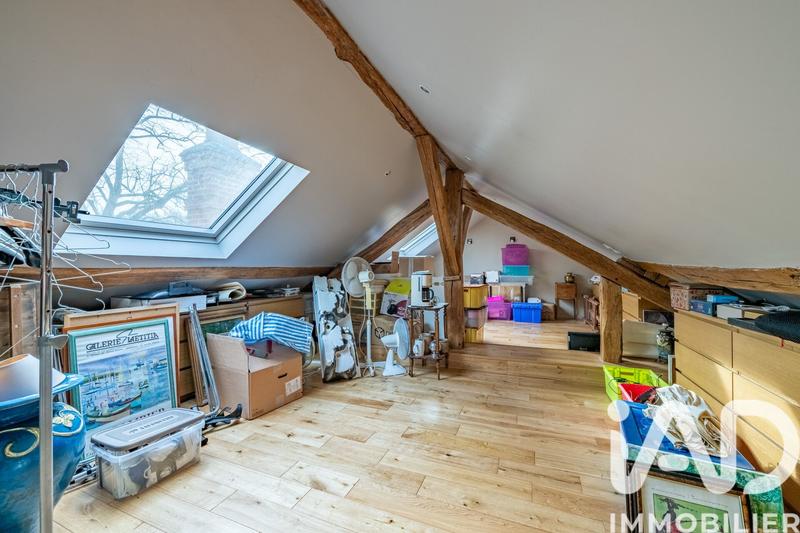 Maison - 276 m² - 10 pièces