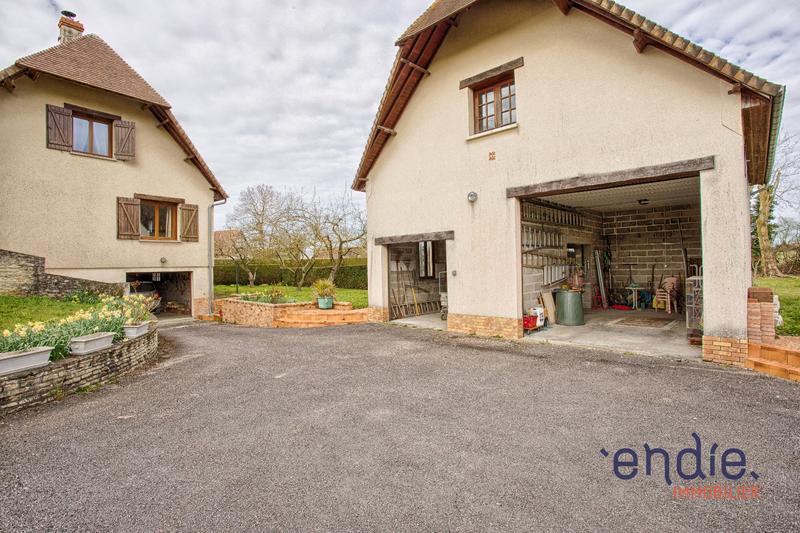 Maison - 168 m² - 5 pièces