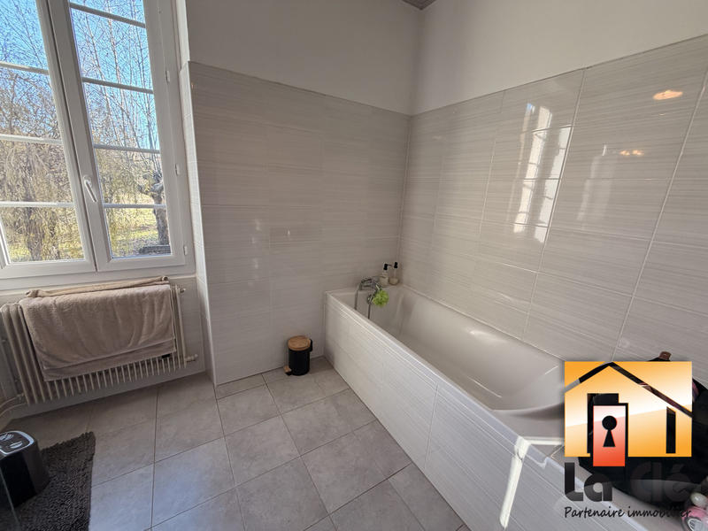 Maison ancienne - 147 m² - 4 pièces