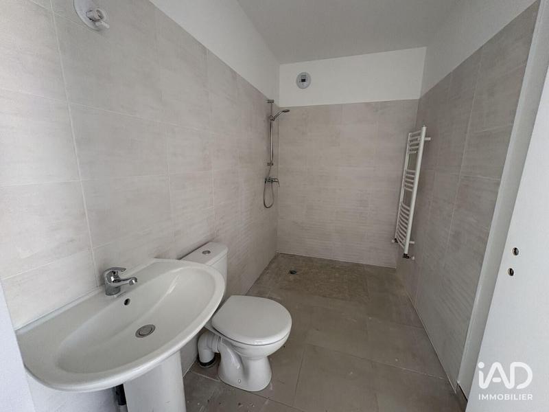 Maison - 99 m² - 5 pièces