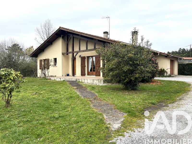 Maison - 90 m² - 3 pièces