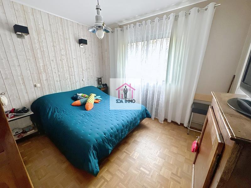 Appartement - 96 m² - 5 pièces