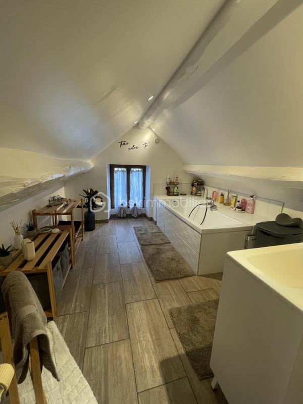 Maison ancienne - 180 m² - 6 pièces