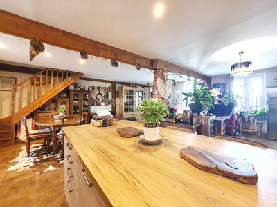 Maison - 120 m² - 5 pièces