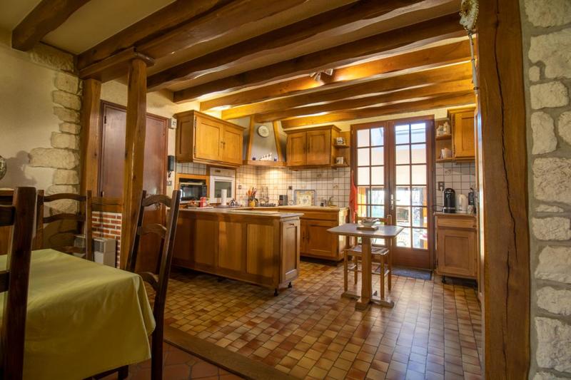 Maison - 137 m² - 6 pièces