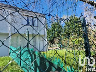 Maison - 83 m² - 4 pièces