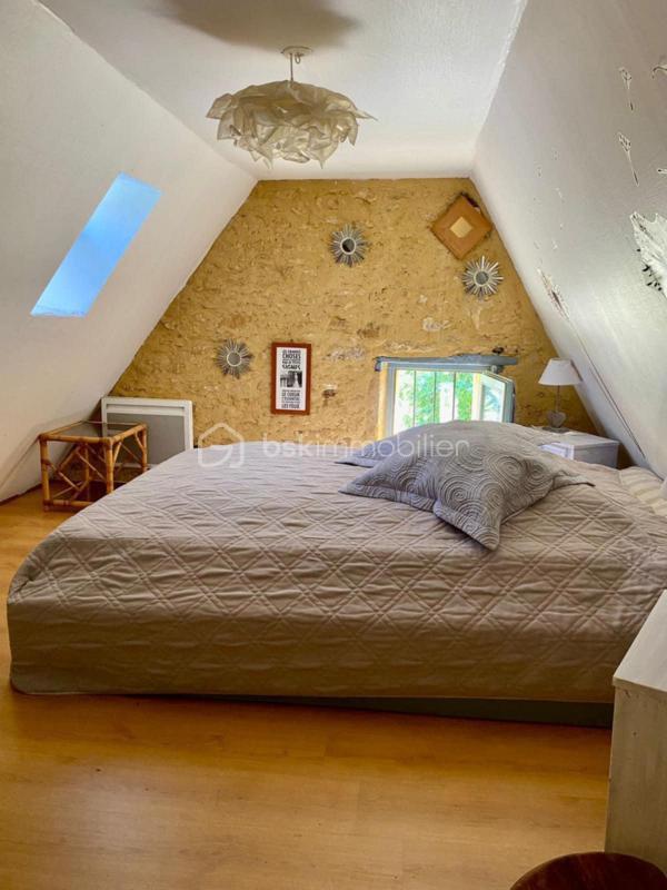 Maison en pierre - 151 m² - 7 pièces