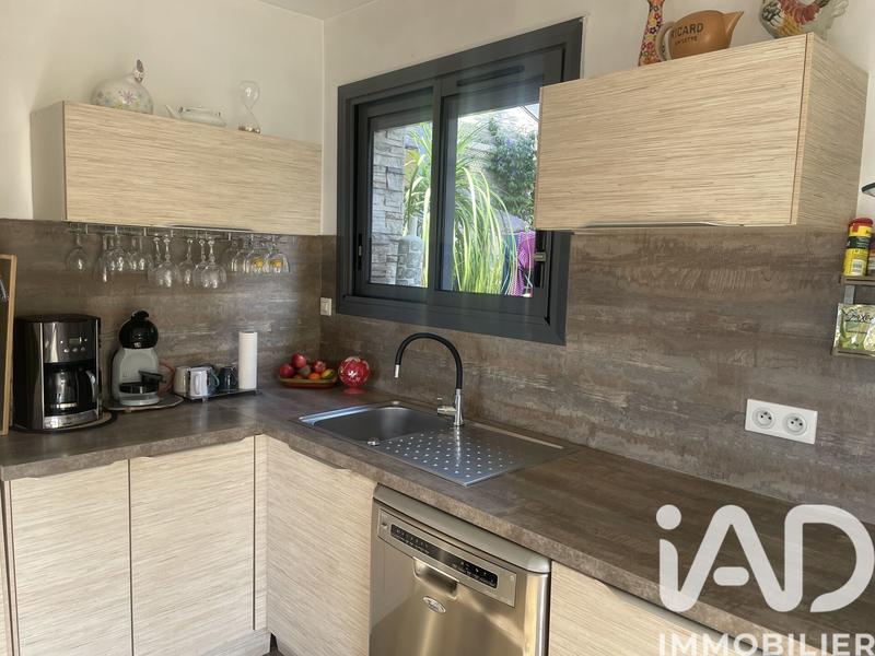 Maison - 140 m² - 5 pièces