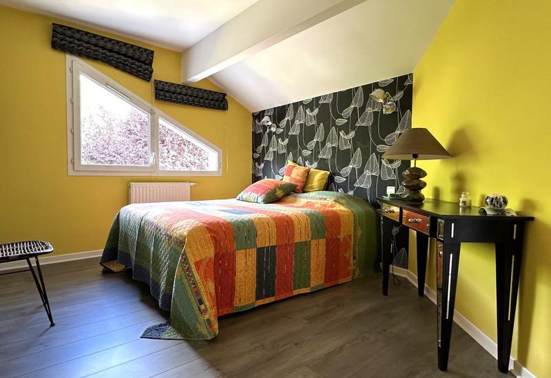 Maison - 203 m² - 6 pièces