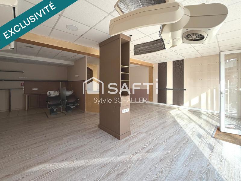 Local commercial - 114 m² - 6 pièces