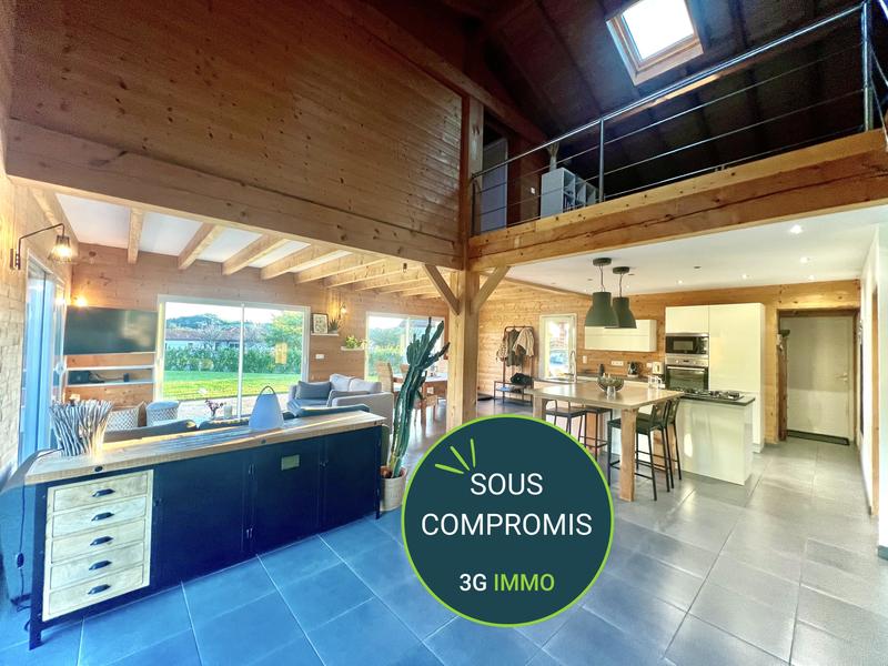 Maison de village - 159 m² - 5 pièces