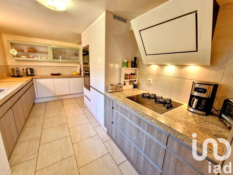 Maison de maîtres - 261 m² - 10 pièces