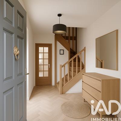 Maison - 92 m² - 5 pièces