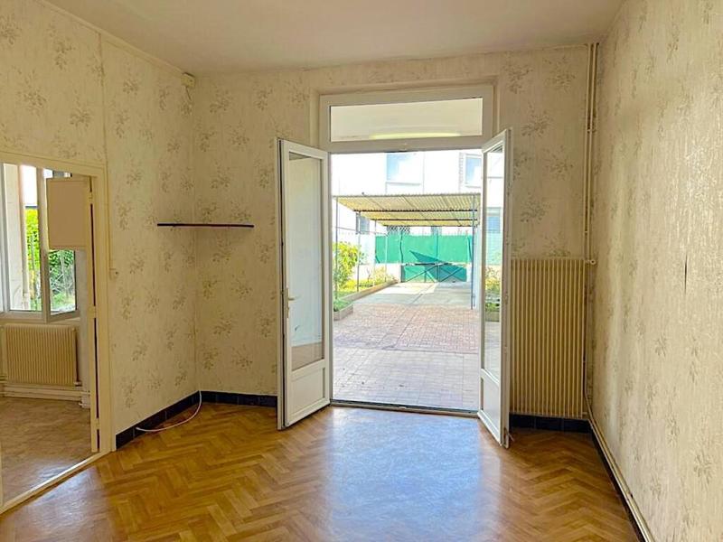 Maison - 93 m² - 6 pièces