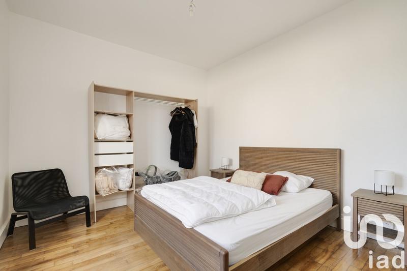 Maison - 209 m² - 7 pièces