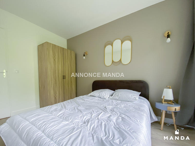 Chambre - 9 m² - 4 pièces