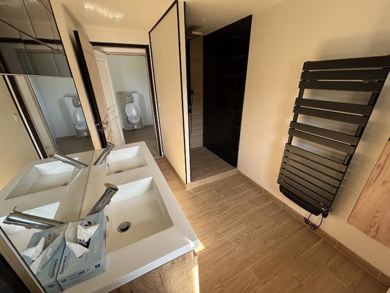 Maison ancienne - 105 m² - 5 pièces