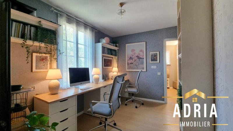 Maison - 139 m² - 6 pièces