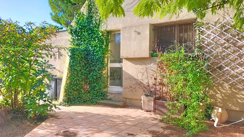 Villa - 82 m² - 4 pièces