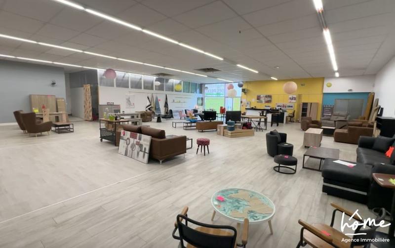 Fonds de commerce - 400 m²