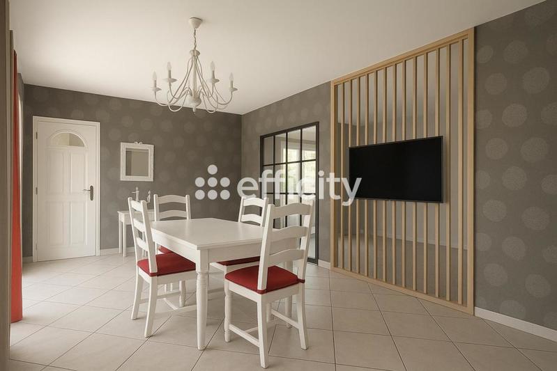 Maison - 93 m² - 4 pièces