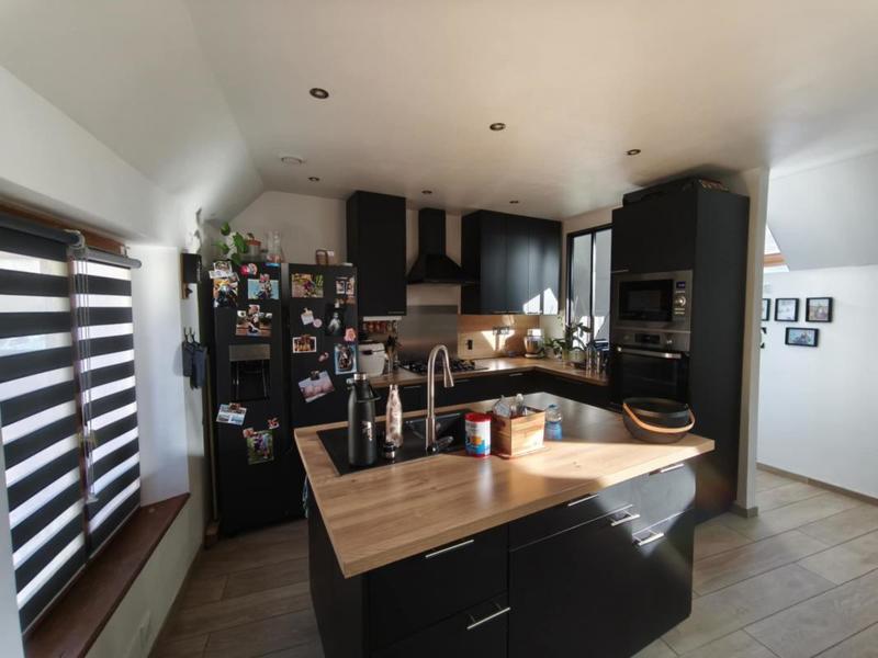 Maison - 150 m² - 10 pièces