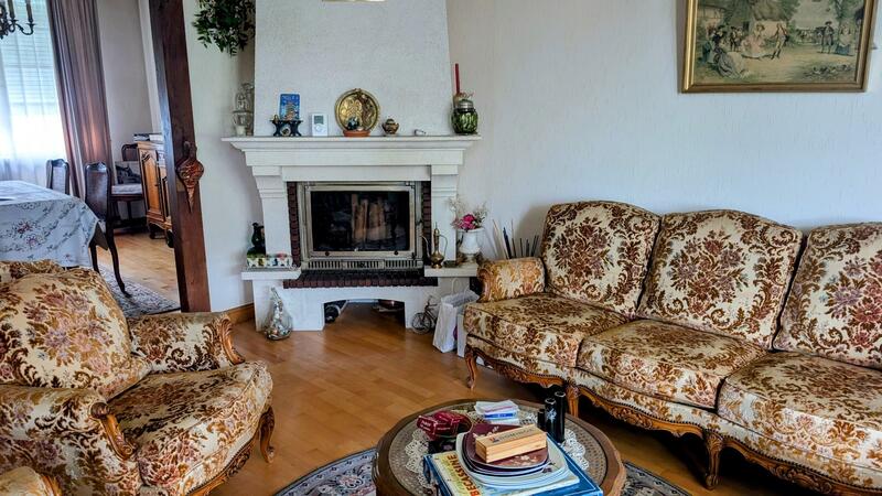 Maison - 99 m² - 5 pièces