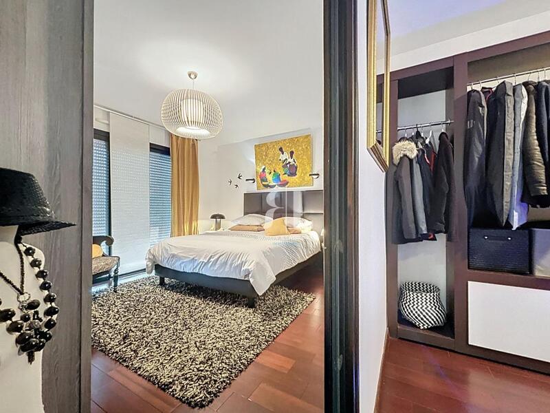 Maison - 184 m² - 7 pièces