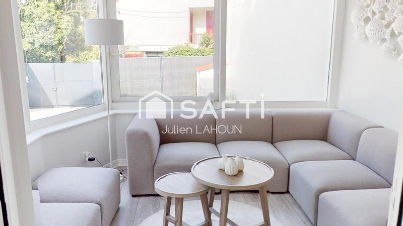 Villa - 180 m² - 9 pièces