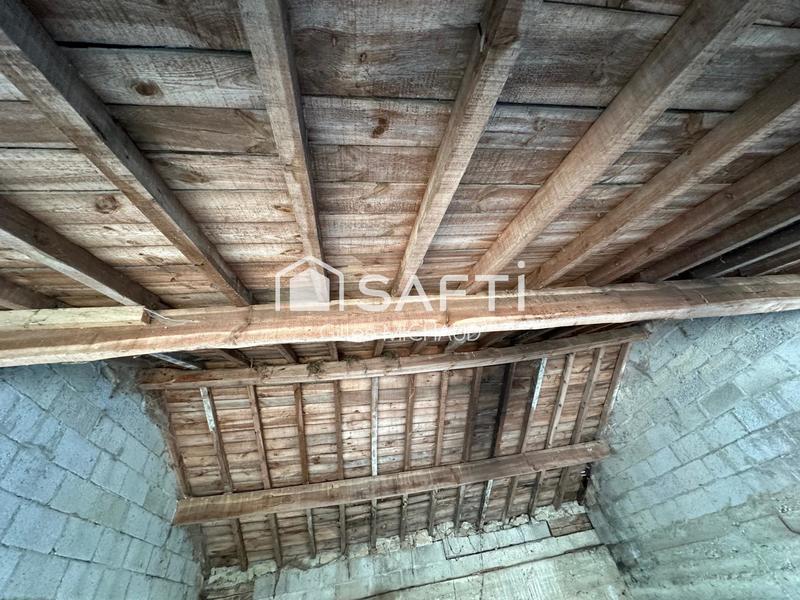 Maison - 110 m² - 1 pièce