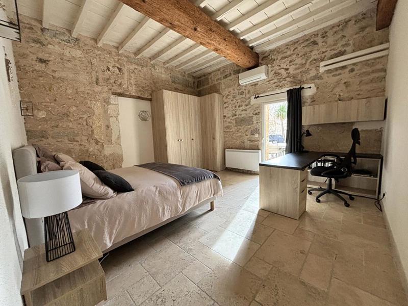 Maison - 340 m² - 10 pièces