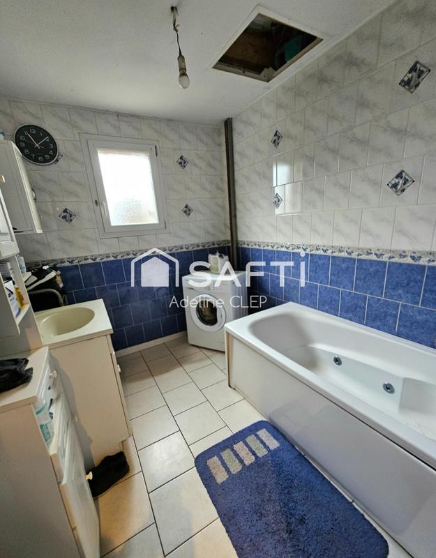 Maison - 90 m² - 4 pièces