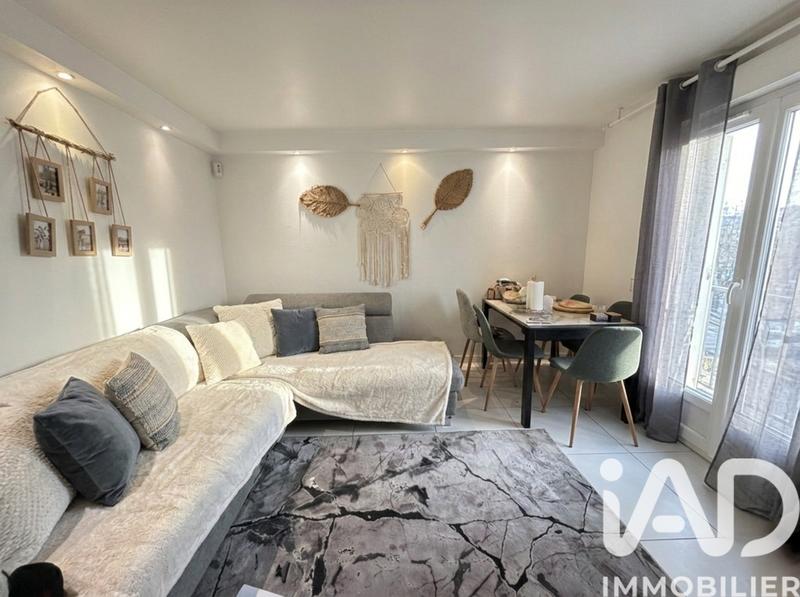 Maison - 154 m² - 10 pièces
