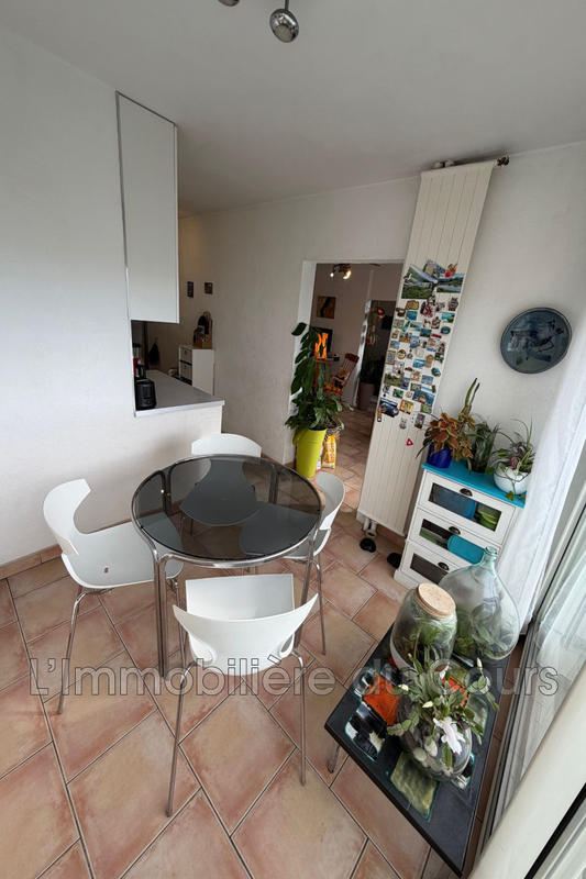 Appartement - 90 m² - 5 pièces