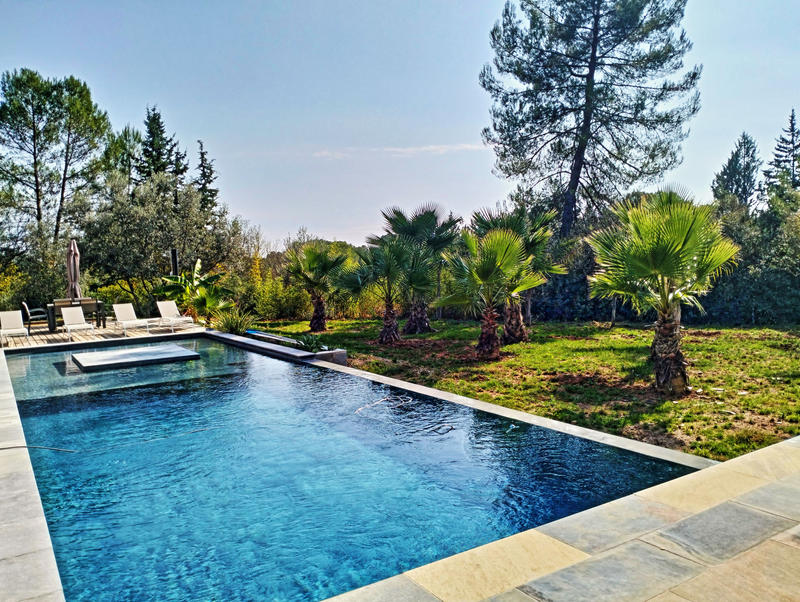 Villa - 350 m² - 9 pièces