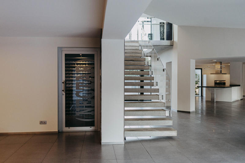 Maison - 350 m² - 8 pièces