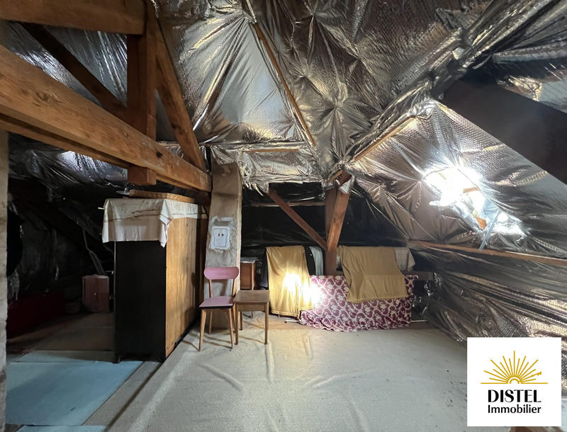 Maison - 98 m² - 6 pièces