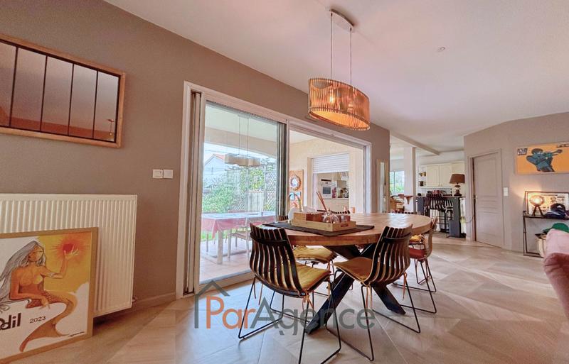 Maison - 146 m² - 5 pièces