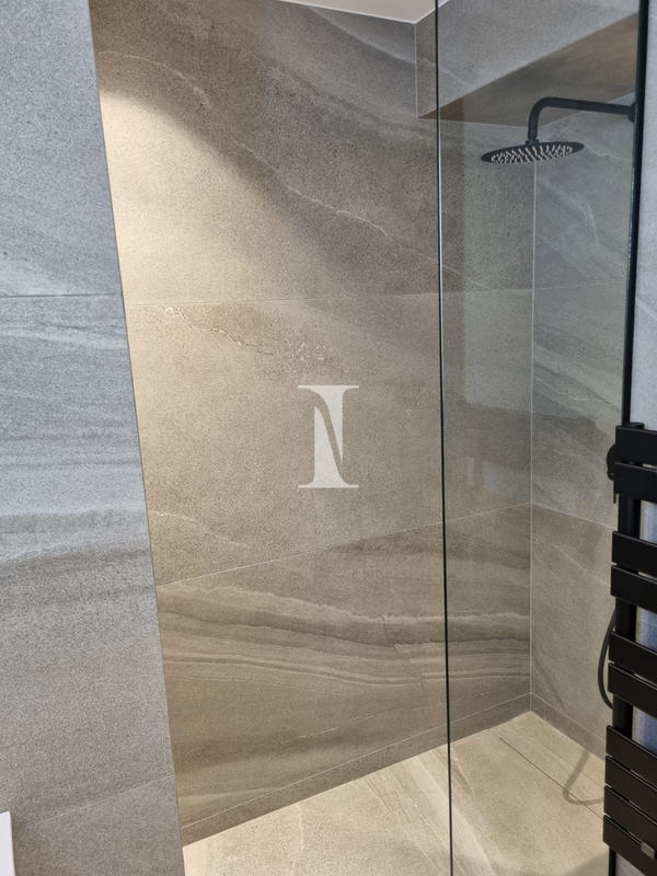 Appartement - 110 m² - 4 pièces