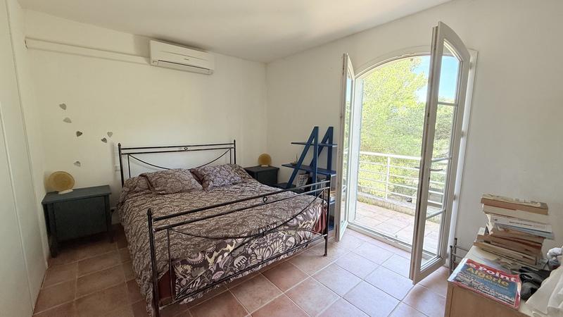 Villa - 145 m² - 5 pièces