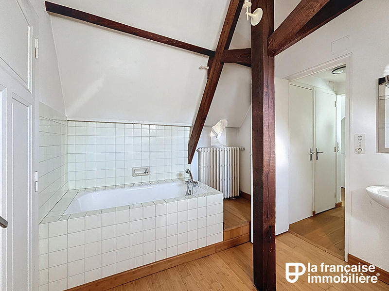 Maison - 127 m² - 6 pièces