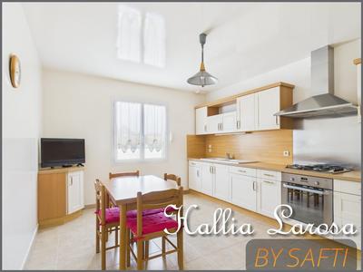 Maison - 131 m² - 4 pièces