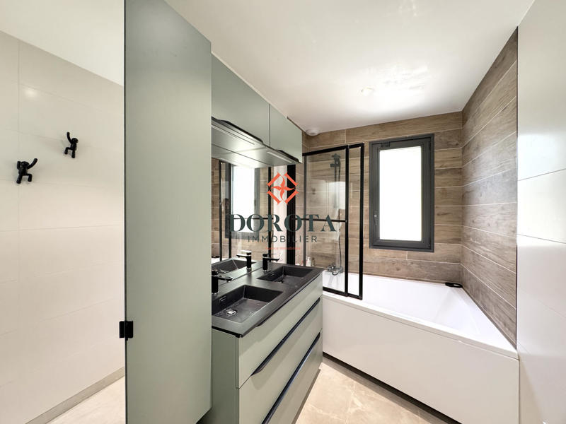 Maison contemporaine - 154 m² - 6 pièces