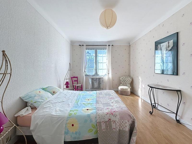 Maison - 253 m² - 8 pièces