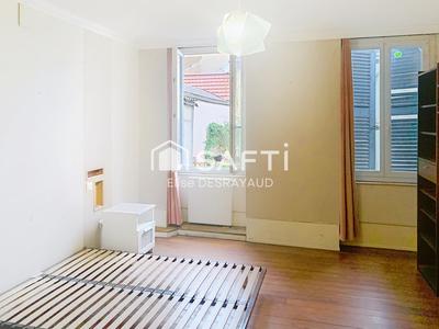 Appartement - 77 m² - 2 pièces