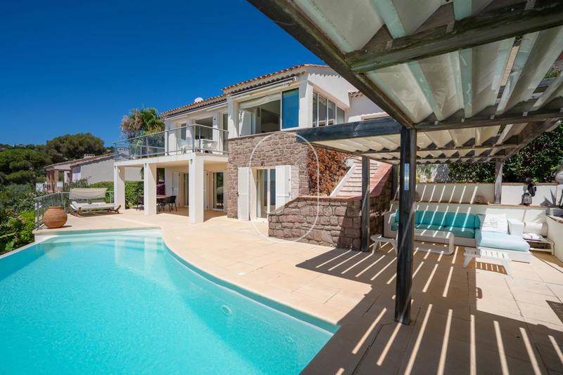 Villa - 150 m² - 5 pièces