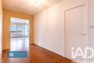 Appartement - 131 m² - 7 pièces