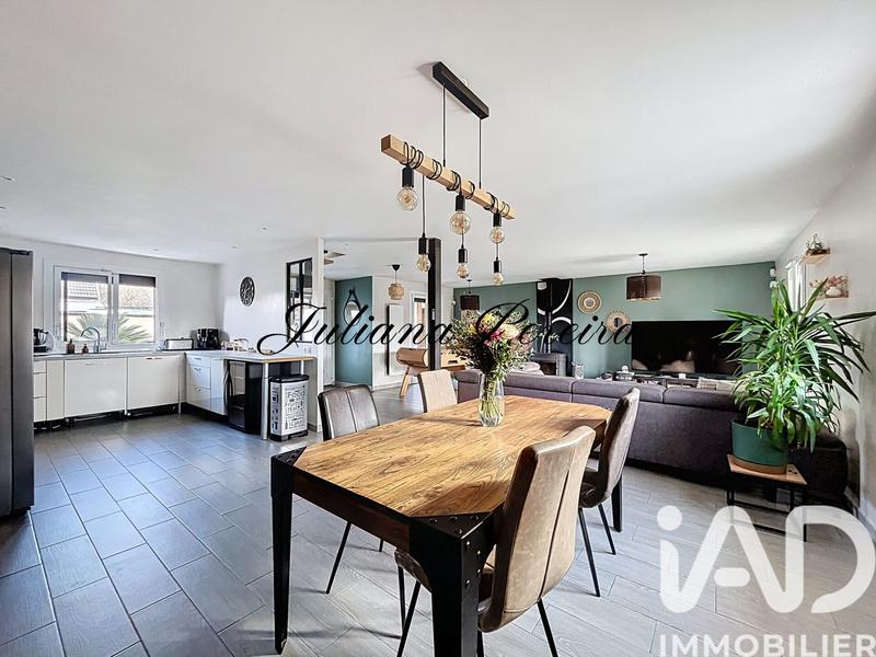 Maison - 135 m² - 5 pièces