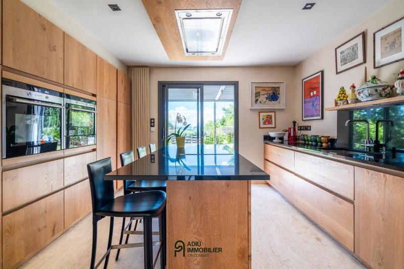 Villa - 185 m² - 6 pièces